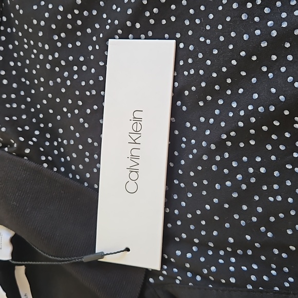 CALVIN KLEN  MENS CASUAL POLO SHIRT BLACK WITH WHITE DOTS SIZE XXL NEW WITH TAGS - Picture 2 of 8